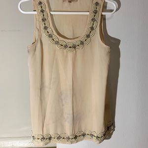 Blouse with decorative pearls